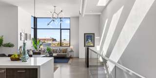 Spectacular Live/Work Home Designed by Architect David Stark Wilson Gallery 7