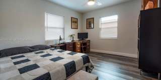 5224 NE 1st Ave Gallery 20