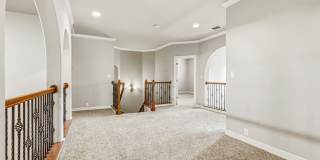 615 SENTRY HL Gallery 22