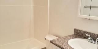 2 bedroom townhome in Phoenix Gallery 18