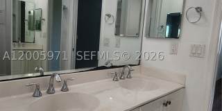 3600 Oaks Clubhouse Dr Gallery 49