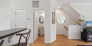 10 EXETER Street Gallery 20