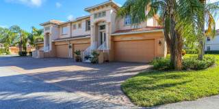 2/2 BEAUTIFUL COACH HOME ** SPANISH WELLS GOLF AND COUNTRY CLUB COMMUNITY  ** COMMUNITY POOLS ** Gallery 48