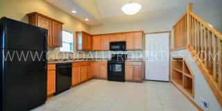 3-Bedroom, 2.5-Bath End-Unit Townhome with 2-Car Garage Gallery 3