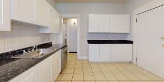 65 Lake Place Gallery 21