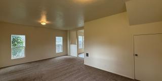 $500 Off Move In Costs!! Updated Farm House $500 Off Move In Costs!! Updated Farm House Gallery 4