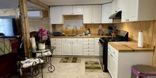 719 W Mission Ln Gallery 4