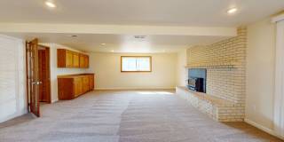Application pending- Location, Location! - Four Bedroom house located minutes from Des Moines Waterfront Gallery 26