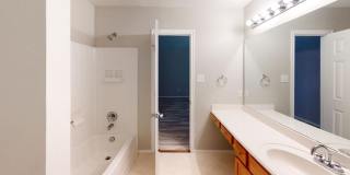 GREAT home for rent in Anna Gallery 14