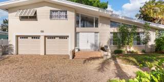 Waterfront 3 Bedroom in Yacht Club Estates Gallery 45