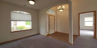 Beautiful South Richland 3-Bedroom Rambler with Open Floor Plan & Spacious Primary Suite! Gallery 24