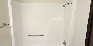 635 N Whitham Avenue Gallery 7