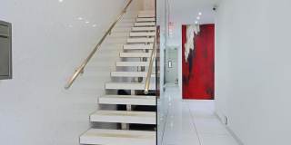 120 PARK AVE Gallery 21