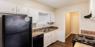 1626 Edgewood Place Gallery 5