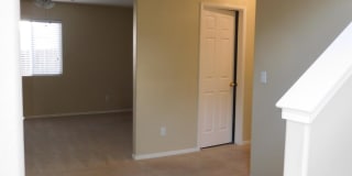 3232 W. Flagstaff Avenue Gallery 3