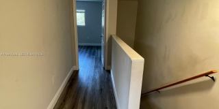 301 Palm Cir E Gallery 3