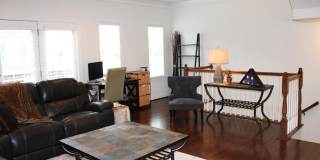 1548 KINNAIRD Terrace NE Gallery 10