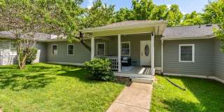 Fully Furnished 3BR Apartment in Carrboro! Gallery 1