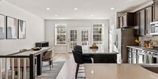 7709 PRESIDENTIAL Parkway Gallery 9