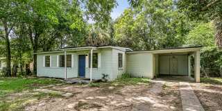 Charming Remodeled 4-Bedroom Home in Pensacola Gallery 4