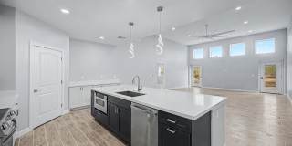 832 E Maddock Road Gallery 1