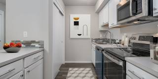 BRAND NEW Community In Need Of Residents! Stunning 1 & 2 Bedroom Homes! Gallery 9