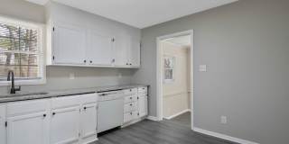 7252 Ainsley Street Gallery 1