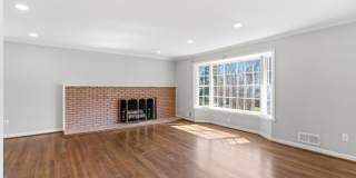 9116 HAMILTON DR Gallery 11