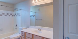 Monticello Oaks Townhomes Gallery 16