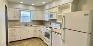 1634 Maywick Gallery 1