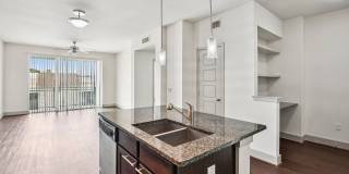 Flats on Tanglewilde Gallery 13