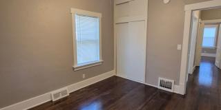 2 Bed/1 Bath Gallery 10