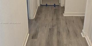 3616 NE 3rd Ct Gallery 13