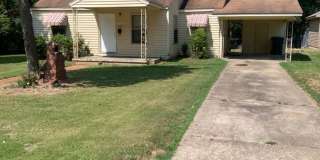 3Bed/1 Bath Home Walk to JHS! Gallery 1