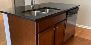 160 North Wall Street Gallery 8