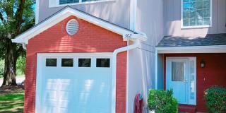 Foxchase Subdivision! END UNIT CLOSE TO COMMUNITY POOL Gallery 20