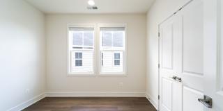 Spacious 5-bedroom, 4-bath single-family home in Brambleton / Ashburn Gallery 47