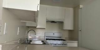 Pico/Robertson Gallery 6