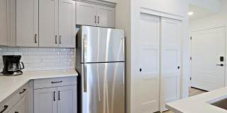 475 N 9TH Street Gallery 17