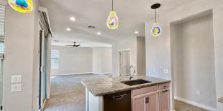 2425 W Bronco Butte Trail Gallery 4
