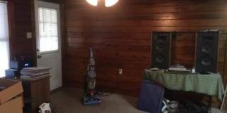 405-C Burleson Gallery 3