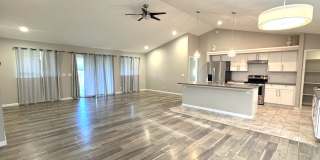 15-2067 28th Avenue Gallery 1