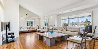22 Meadow Lane Gallery 6