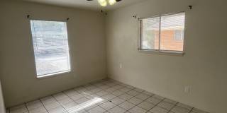 Hillyer Street - 1002 Gallery 7