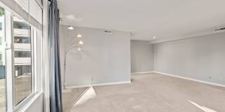 Amazing 2bed/1.5bath Condo Unit with Private Balcony in Meridian Park! Gallery 15