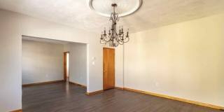 112 E Grove Street Gallery 8