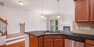 Beautiful 3 Bedroom Townhome in Thompson Ridge – Prime Durham Location! Gallery 13