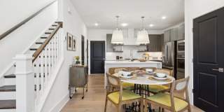 111 E CROMWELL Street Gallery 17