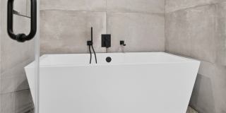 5270 Sepulveda Boulevard Gallery 18