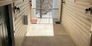 1060 GARDENVIEW Loop Gallery 4